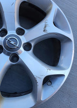 Load image into Gallery viewer, 1x Alufelge 17 Zoll 7.0" 5x110 44ET Glanz Silber 13248936 Opel Adam Rim Wheel FEL2949250594vi