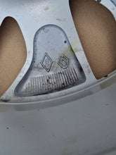 Load image into Gallery viewer, 1x Alufelge 16 Zoll 6.5" 4x100 403007678R Renault Clio I Rim Wheel FEL8405034089ze