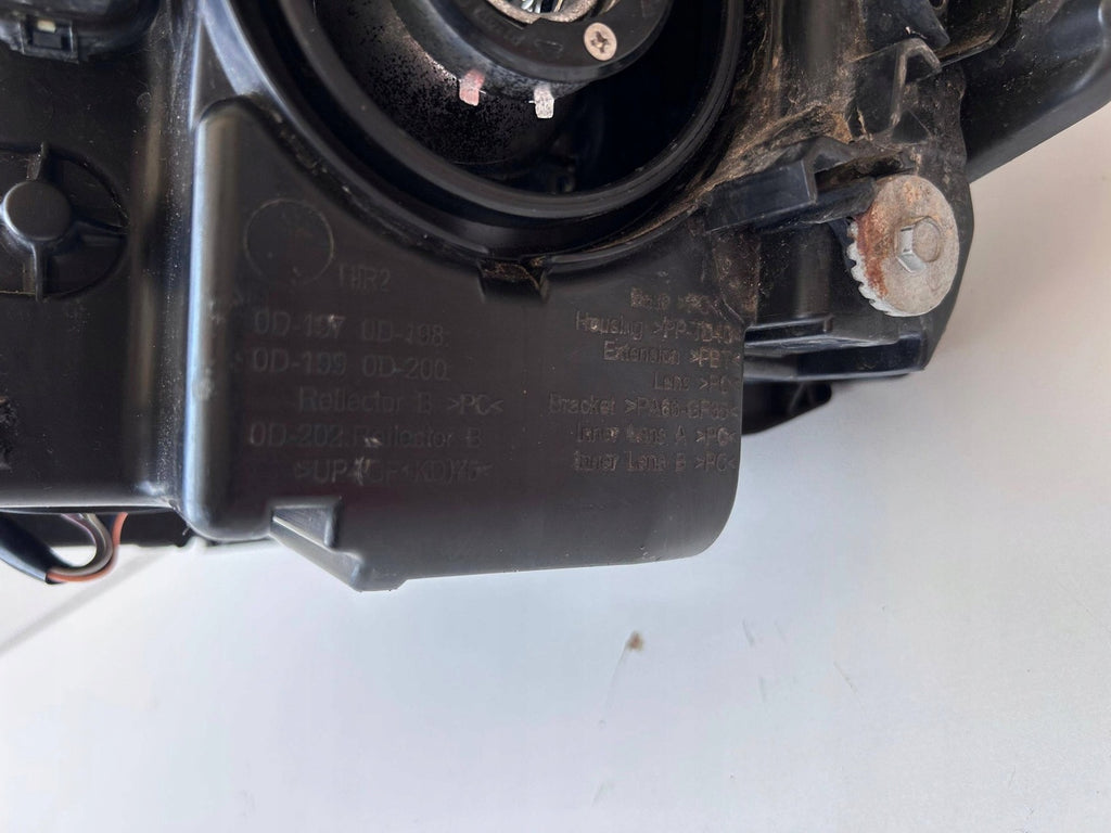 Frontscheinwerfer Toyota Yaris 0D197 Rechts Scheinwerfer Headlight SCH2930471341an