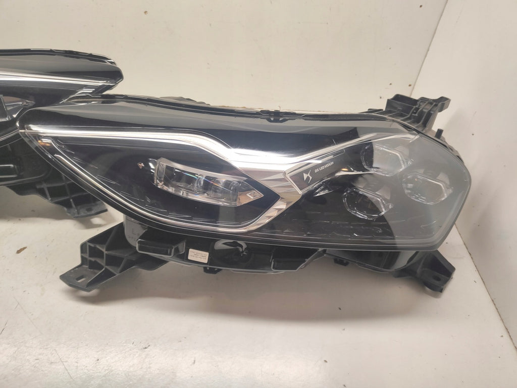Frontscheinwerfer Citroën Ds3 9820840780 9820840680 LED Rechts oder Links SCH2885535952mm
