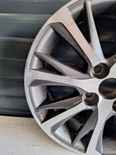 Load image into Gallery viewer, 1x Alufelge 15 Zoll 5.0" 5x100 39ET CMS-1007 Toyota Aygo Rim Wheel FEL9364952317ti