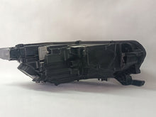 Laden Sie das Bild in den Galerie-Viewer, Frontscheinwerfer Skoda Octavia IV 5E4941015 Links Scheinwerfer Headlight SCH8178215643ft