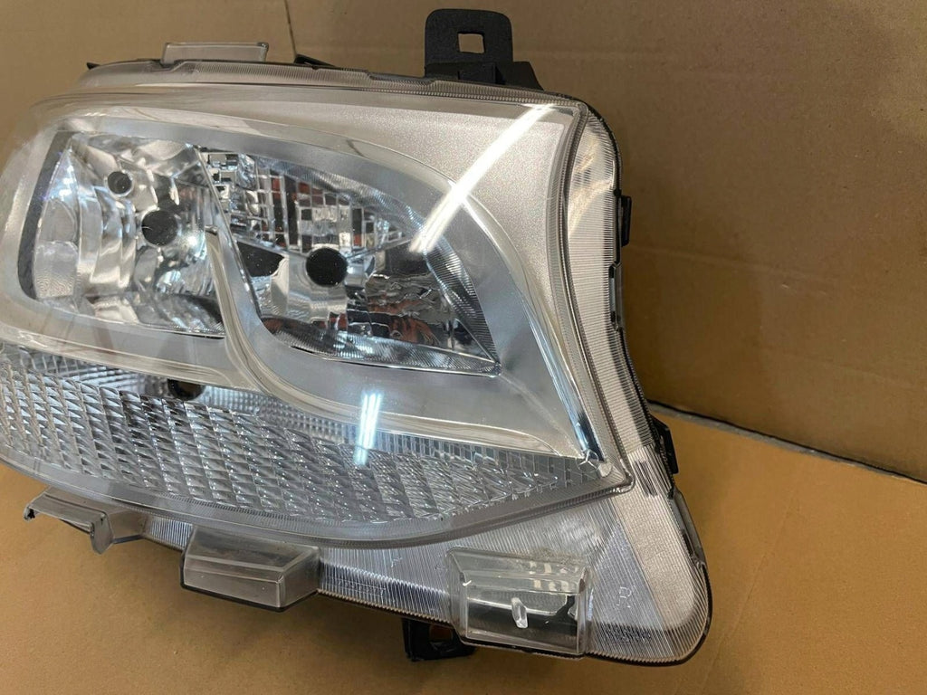 Frontscheinwerfer Mercedes-Benz Sprinter A9109060100 Rechts Headlight SCH2176410109xf
