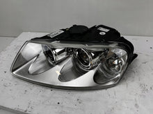 Laden Sie das Bild in den Galerie-Viewer, Frontscheinwerfer VW Touareg 7l6 7L6941017 Links Scheinwerfer Headlight