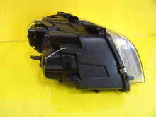 Load image into Gallery viewer, Frontscheinwerfer Audi A6 C5 Xenon Ein Stück (Rechts oder Links) Headlight