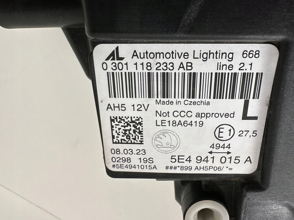 Frontscheinwerfer Skoda Octavia IV 5E4941015A Full LED Links Headlight SCH1147192452xz