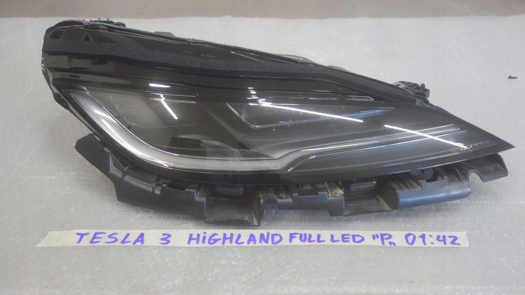 Frontscheinwerfer Tesla Model 3 1760889-00-E LED Rechts Scheinwerfer Headlight SCH9436211307xe