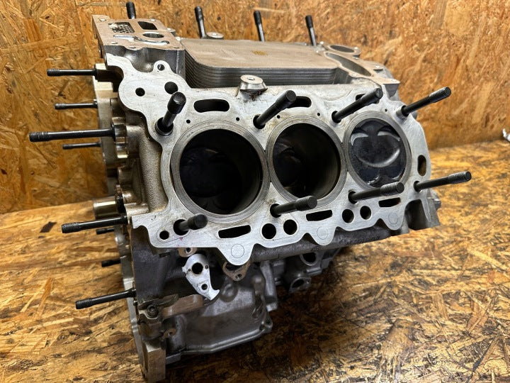 Motorblock Alfa Romeo Giulia 670050436 2.9 Benzin Komplett MOT4735782096nl