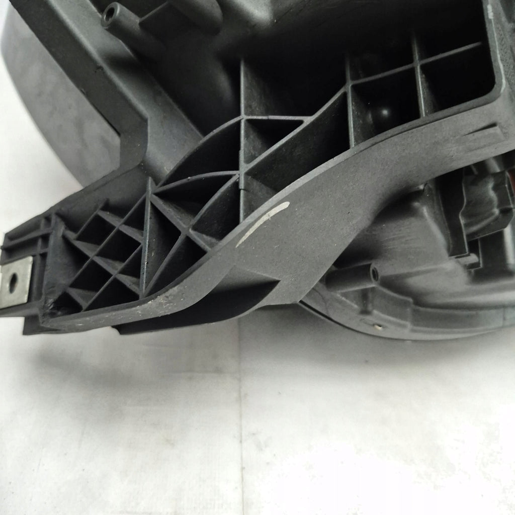 Frontscheinwerfer Renault Scenic 260105116R Rechts Scheinwerfer Headlight SCH8098321802vx