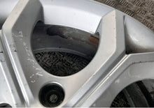 Load image into Gallery viewer, 1x Alufelge 17 Zoll 403006PA1A Nissan Juke Rim Wheel FEL6785847984xy