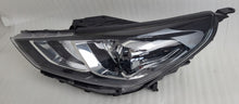 Load image into Gallery viewer, Frontscheinwerfer Hyundai I30 Pde 92101-G4510 Links Scheinwerfer Headlight SCH6975873926pi