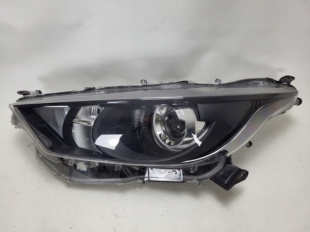 Frontscheinwerfer Toyota 4 Yaris 44516 Links Scheinwerfer Headlight