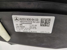 Laden Sie das Bild in den Galerie-Viewer, Frontscheinwerfer Mercedes-Benz Glc A2539066403 Rechts Scheinwerfer Headlight SCH9003396663yn