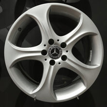 Load image into Gallery viewer, 4x Alufelge 18 Zoll 7.5" 5x112 44ET Glanz Silber A2054010600 Mercedes-Benz W205 FEL8028767629mg
