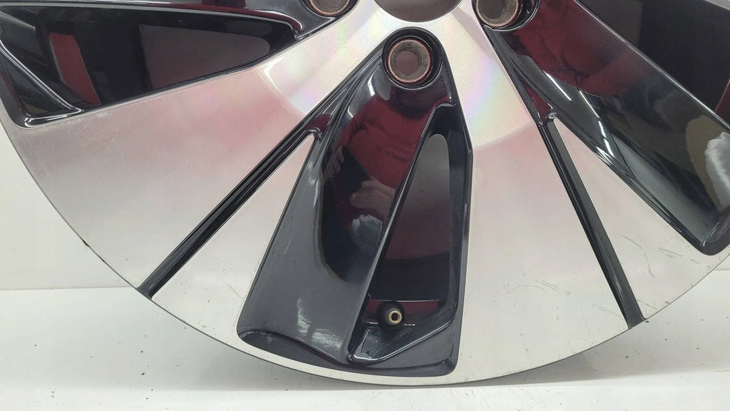 1x Alufelge 18 Zoll 7.5" 5x108 50,5ET 31680403 Volvo Xc40 Rim Wheel