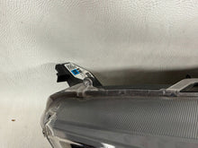 Laden Sie das Bild in den Galerie-Viewer, Frontscheinwerfer Toyota IV Yaris Links Scheinwerfer Headlight SCH4299402994hk