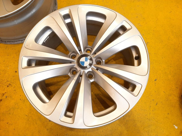 1x Alufelge 18 Zoll 8.0" 5x120 30ET Glanz Silber 6775403 BMW Rim Wheel FEL4079132224um