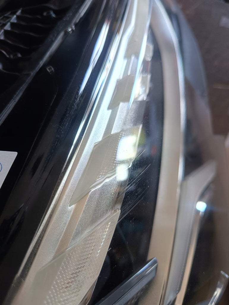 Frontscheinwerfer Audi A3 8Y0941034 LED Rechts Scheinwerfer Headlight SCH8358830093bn