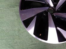 Laden Sie das Bild in den Galerie-Viewer, 1x Alufelge 20 Zoll 9.0" 5x112 42ET Glanz Schwarz 11A601025H VW Id.3 Id.5 Id.4 FEL3983435510dz