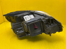 Laden Sie das Bild in den Galerie-Viewer, Frontscheinwerfer Mercedes-Benz W246 A2468207761 Xenon Links Headlight SCH2822089773dk