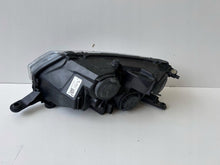 Laden Sie das Bild in den Galerie-Viewer, Frontscheinwerfer Skoda Rapid 5JB941018 Rechts Scheinwerfer Headlight SCH8889784032rl