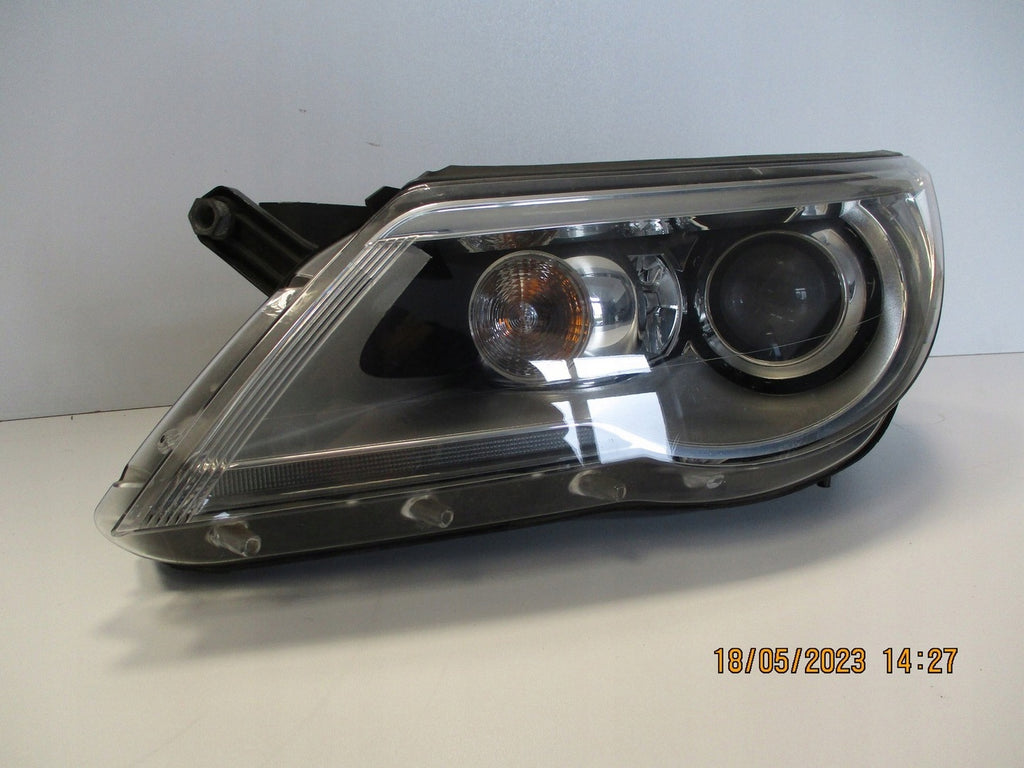 Frontscheinwerfer VW Tiguan 5N1941031T Xenon Links Scheinwerfer Headlight