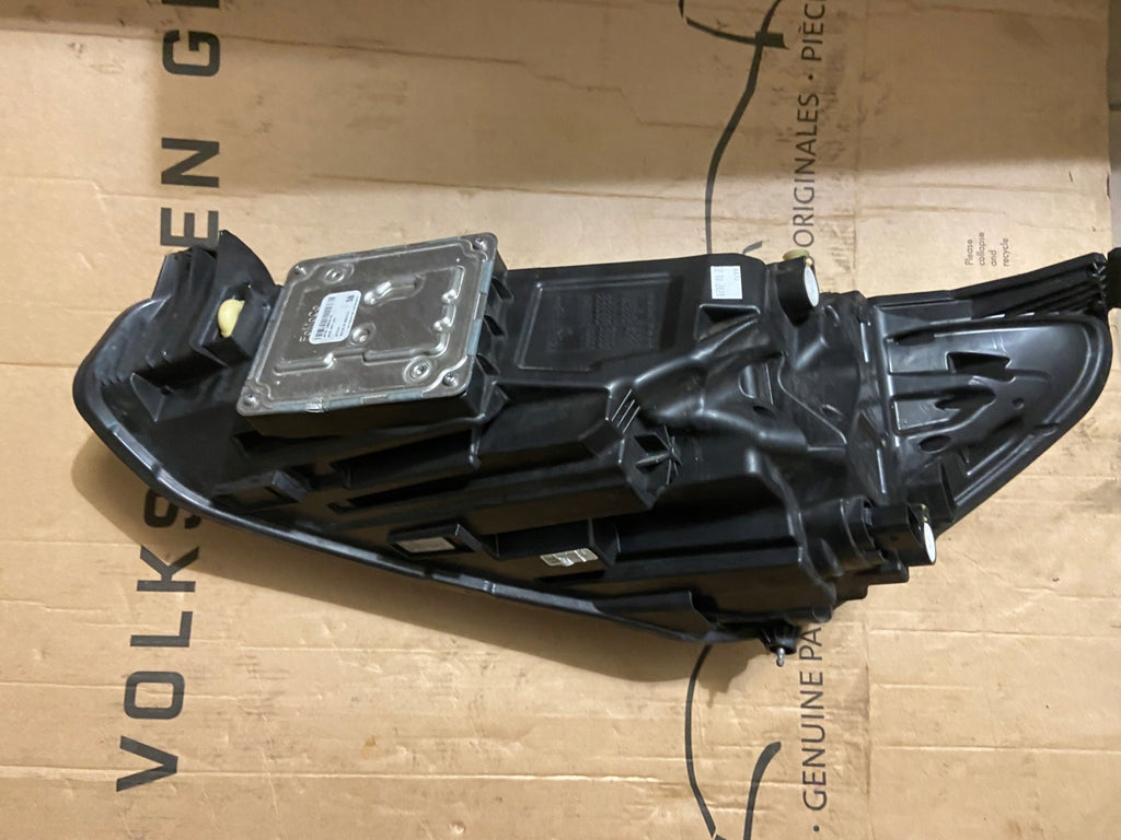 Frontscheinwerfer Ford Focus MX7B-13E014-ED Rechts Scheinwerfer Headlight SCH2928800599dv