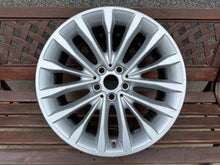 Load image into Gallery viewer, 1x Alufelge 18 Zoll 5x112 6863418 BMW 5 G31 G30 Rim Wheel FEL4148709521ln
