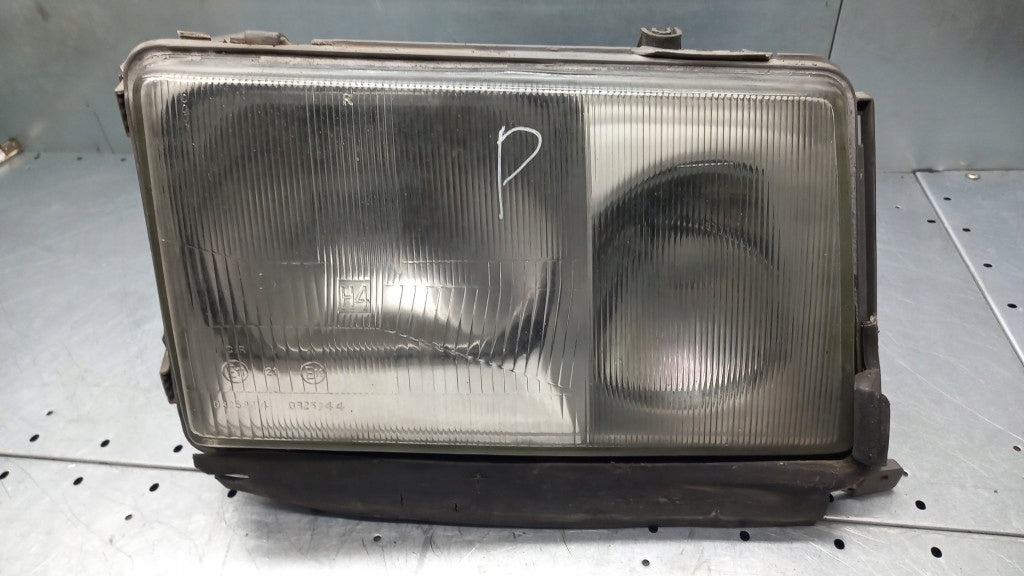 Frontscheinwerfer Mercedes-Benz W124 Rechts Scheinwerfer Headlight