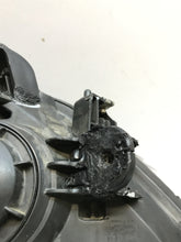 Laden Sie das Bild in den Galerie-Viewer, Frontscheinwerfer Opel Mokka 95386945 Xenon Links Scheinwerfer Headlight