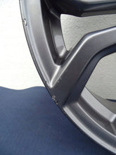 Load image into Gallery viewer, 1x Alufelge 17 Zoll H1BJ-1007-D1A Ford Fiesta I Rim Wheel FEL6706642346ec