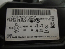 Laden Sie das Bild in den Galerie-Viewer, Frontscheinwerfer Skoda Superb 3V1941015A Xenon Links Scheinwerfer Headlight SCH1088803314am