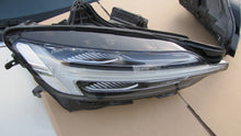 Laden Sie das Bild in den Galerie-Viewer, Frontscheinwerfer Volvo V60 I S60 III 32420496 LED Ein Stück (Rechts oder Links) SCH6014956004cg