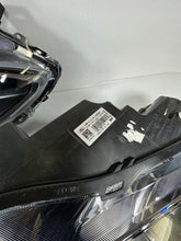 Load image into Gallery viewer, Frontscheinwerfer Ford Kuga LV4B-13E017-AJ LV4B-13E016-AJ Ein Satz Headlight SCH6596002032nj