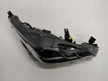 Load image into Gallery viewer, Frontscheinwerfer Toyota Corolla 81110-02T31-00 LED Rechts Headlight SCH1664099505us