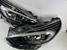 Laden Sie das Bild in den Galerie-Viewer, Frontscheinwerfer Ford S-Max EM2B-13W030-CH EM2B-13W029-CH Rechts oder Links SCH2909162733qp
