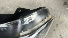 Laden Sie das Bild in den Galerie-Viewer, Frontscheinwerfer Hyundai I10 LED Rechts Scheinwerfer Headlight