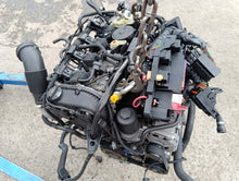 Laden Sie das Bild in den Galerie-Viewer, Motor Audi A4 B8 1.8 TFSI Benzin Engine Komplett