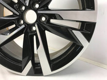 Load image into Gallery viewer, 1x Alufelge 18 Zoll 5x100 657601025AM Skoda Scala Rim Wheel FEL4718132037cs