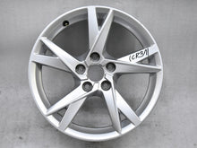 Laden Sie das Bild in den Galerie-Viewer, 1x Alufelge 17 Zoll 7.0" 5x112 43ET Glanz Silber 8U0601025AM Audi Q3 Rim Wheel FEL4367803633bj