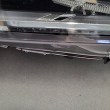Laden Sie das Bild in den Galerie-Viewer, Frontscheinwerfer BMW 3 F30 F31 7259525 Xenon Links Scheinwerfer Headlight SCH3318875277ut