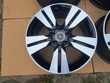 Laden Sie das Bild in den Galerie-Viewer, 4x Alufelge 18 Zoll 7.5" 5x112 52ET Glanz Schwarz A2464010402 Mercedes-Benz W246 FEL9063720708xv