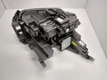 Laden Sie das Bild in den Galerie-Viewer, Frontscheinwerfer Skoda Enyaq 5LB941035 Full LED Links Scheinwerfer Headlight SCH8651360675ep