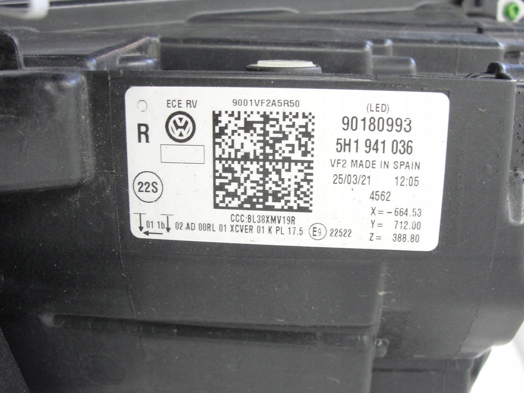 Frontscheinwerfer VW Golf VIII 5H1941036 LED Rechts Scheinwerfer Headlight SCH1343463708dh