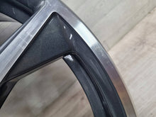 Laden Sie das Bild in den Galerie-Viewer, 1x Alufelge 19 Zoll 8.0&quot; 5x112 47ET 8008616 BMW F48 Rim Wheel
