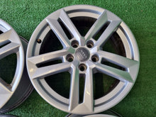 Laden Sie das Bild in den Galerie-Viewer, 4x Alufelge 17 Zoll 7.0" 5x112 42ET Glanz Silber 8W0601025P Audi A4 B8 Rim Wheel FEL8383746718wt