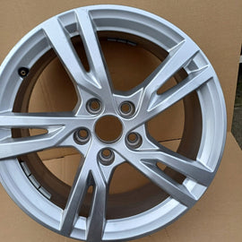 1x Alufelge 17 Zoll 8.5