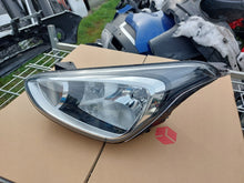 Load image into Gallery viewer, Frontscheinwerfer Hyundai I10 Links Scheinwerfer Headlight