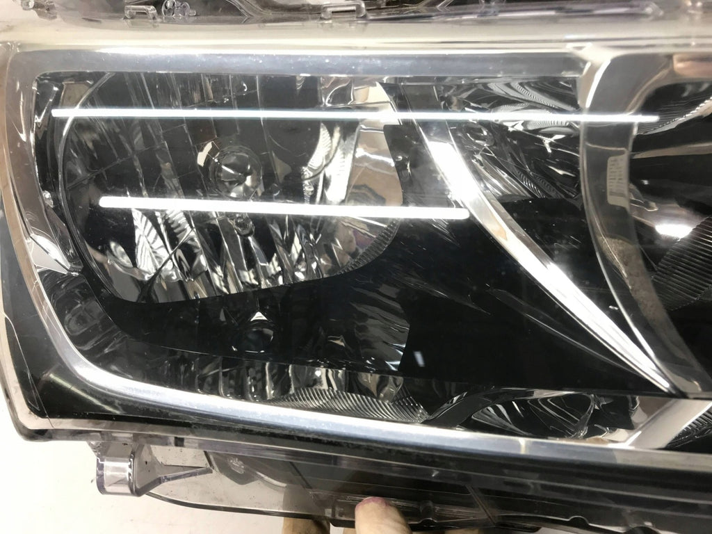 Frontscheinwerfer Toyota Corolla 8111002L50 Rechts Scheinwerfer Headlight SCH8648764068wp