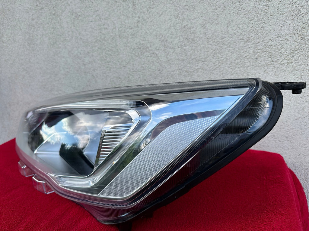 Frontscheinwerfer Ford Focus JX7B-13W030-AE Links Scheinwerfer Headlight